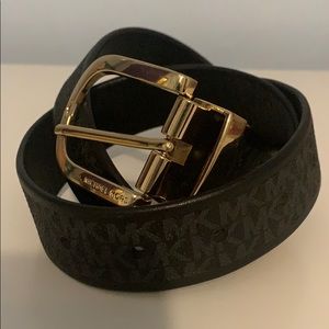 COPY - Michael Kors reversible belt